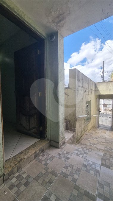 Sobrado à venda com 3 quartos em Vila Gustavo, São Paulo, SP