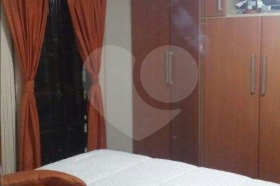 Casa à venda com 3 quartos, sendo 1 suíte, no condomínio Jardim das Pedras, São Paulo - SP