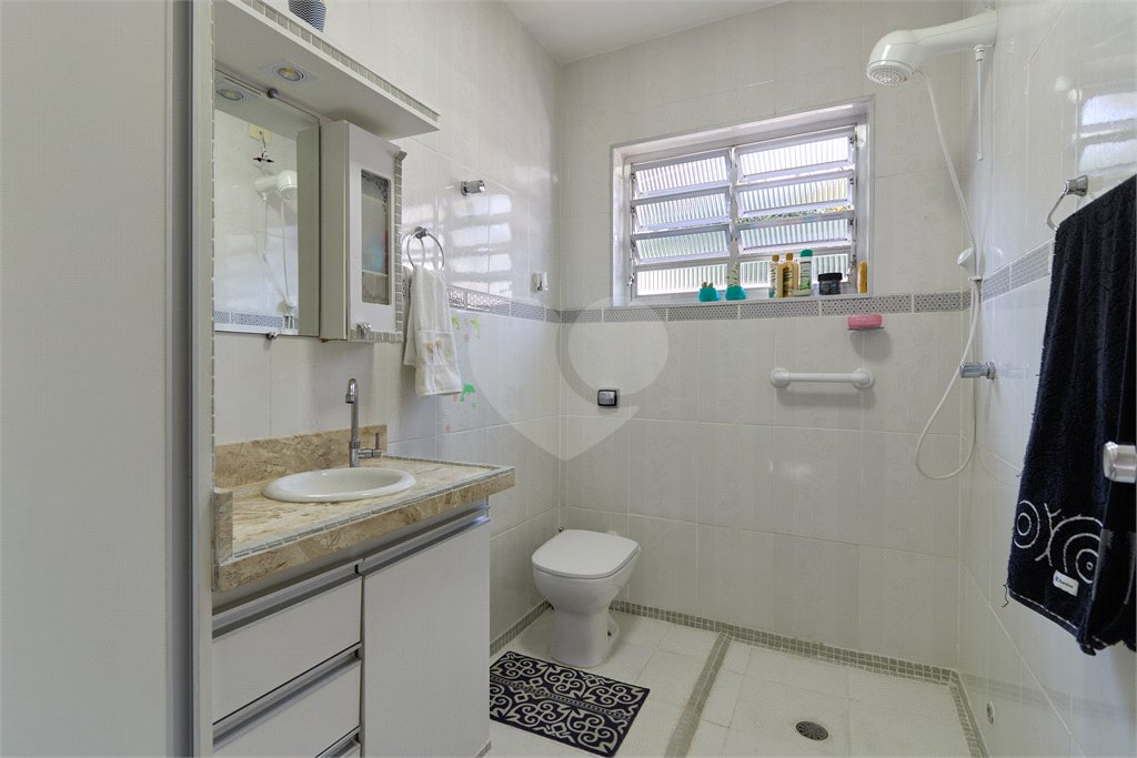 Casa Térrea à venda com 2 quartos em Jardim Prudência, São Paulo, SP