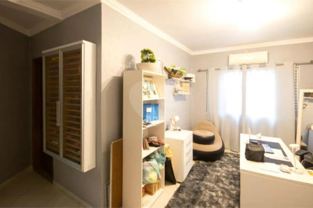 Casa à venda com 5 quartos, sendo 4 suítes, em Vila Maria Alta, São Paulo, SP
