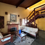 Casa à venda com 5 quartos, sendo 2 suítes,  em Jardim Maristela, Atibaia, SP