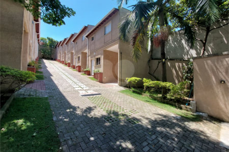 Casa para alugar com 2 suítes no condomínio Residencial Atucuri, São Paulo - SP