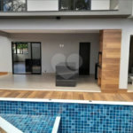 Casa à venda com 3 suítes no condomínio Terras do Caribe, Valinhos - SP