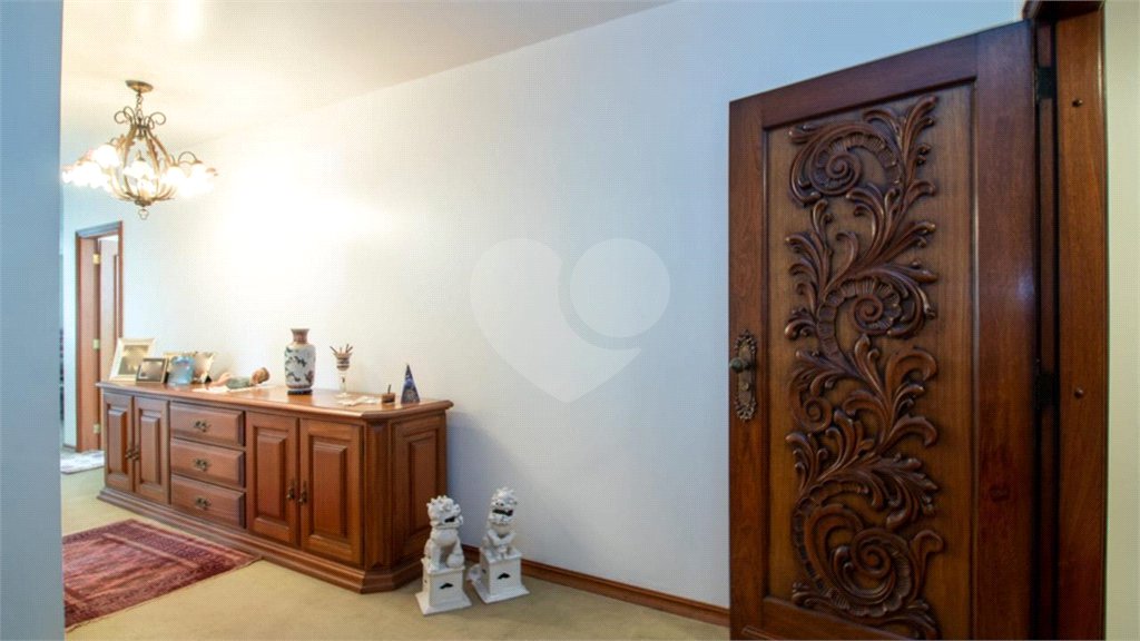 Apartamento à venda com 4 suítes em Santa Cecília, São Paulo, SP