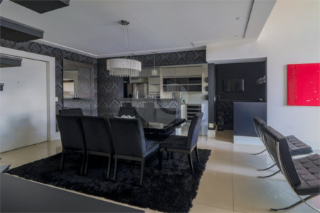 Apartamento à venda com 3 quartos, sendo 2 suítes,  em Cidade Monções, São Paulo, SP