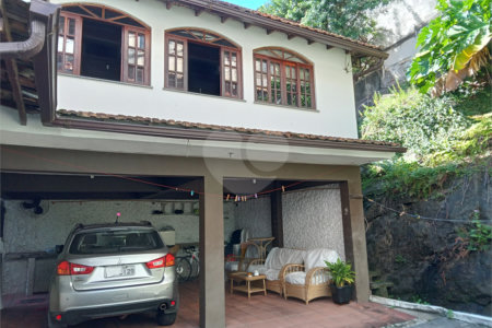 Casa à venda com 3 quartos, sendo 1 suíte, em Andaraí, Rio de Janeiro, RJ