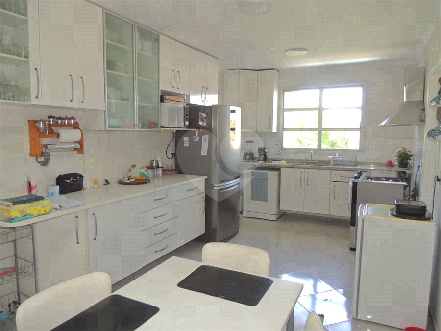 Apartamento à venda com 3 quartos, sendo 1 suíte, em Santo Amaro, São Paulo, SP