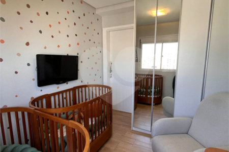 Apartamento à venda com 2 quartos, sendo 1 suíte, em Parque Reboucas, São Paulo, SP