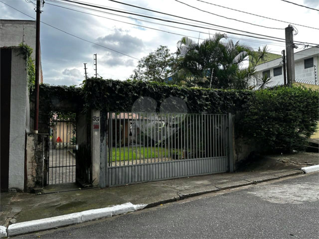 Casa à venda com 3 quartos, sendo 1 suíte,  em Planalto Paulista, São Paulo, SP