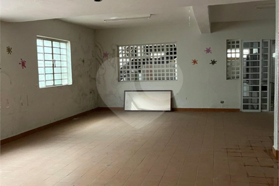 Casa à venda com 3 quartos, sendo 1 suíte,  em Vila Maria, São Paulo, SP