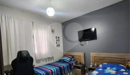 Casa à venda com 2 quartos em Jardim Luciana, Itaquaquecetuba, SP