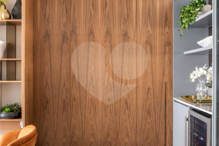 Apartamento à venda com 4 quartos, sendo 2 suítes,  em Vila Mariana, São Paulo, SP