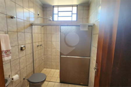 Casa à venda com 3 quartos, sendo 2 suítes, em Jardim Europa (vila Xavier), Araraquara, SP