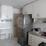 Apartamento à venda com 3 quartos, sendo 1 suíte, em Pinheiros, São Paulo, SP