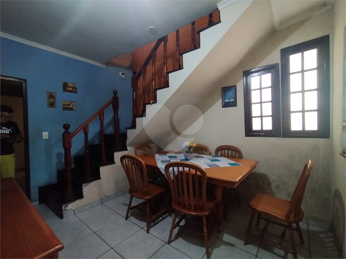 Sobrado à venda com 3 quartos, sendo 1 suíte, em Biritiba, Poá, SP