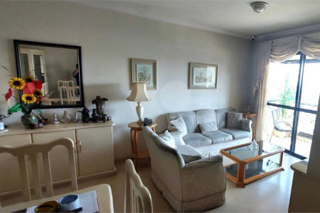 Apartamento à venda com 3 quartos, sendo 1 suíte,  em Jardim Peri Peri, São Paulo, SP