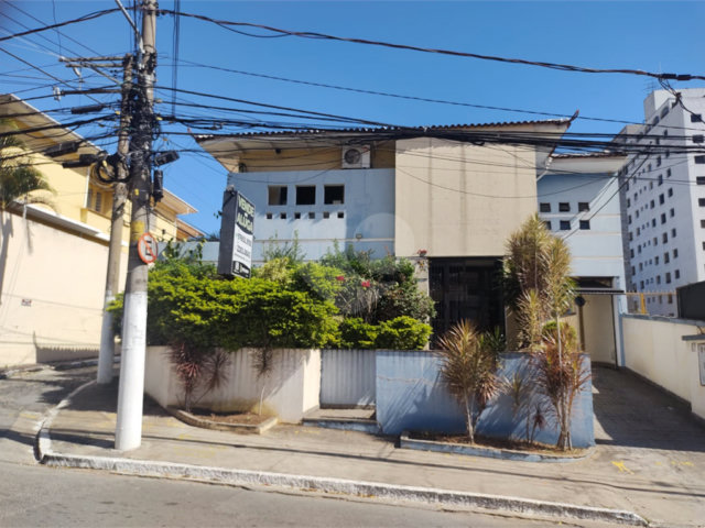 Sobrado à venda com 4 quartos, sendo 1 suíte,  em Santana, São Paulo, SP
