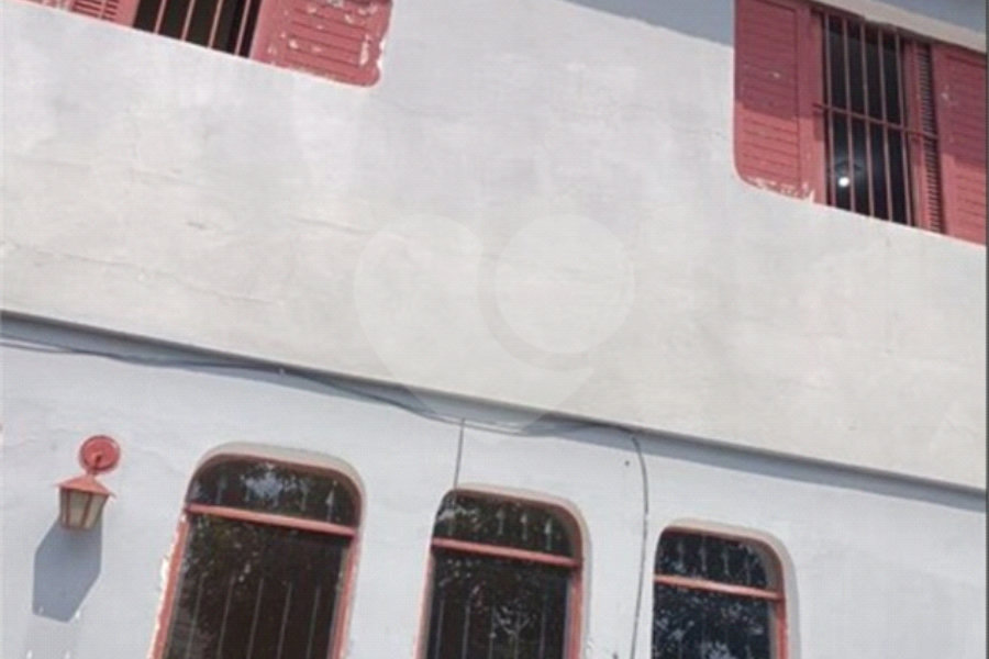 Sobrado à venda com 3 quartos em Vila Guarani, Santo André, SP