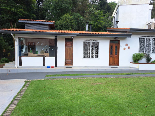 Casa à venda com 5 quartos no condomínio Parque Suiça, Caieiras - SP