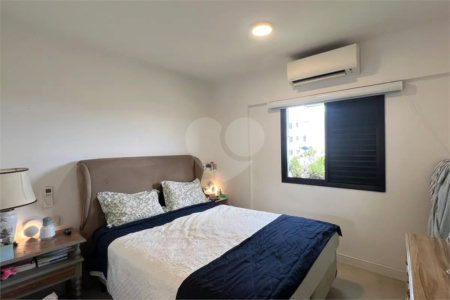 Apartamento à venda com 2 quartos, sendo 1 suíte,  em Vila Madalena, São Paulo, SP