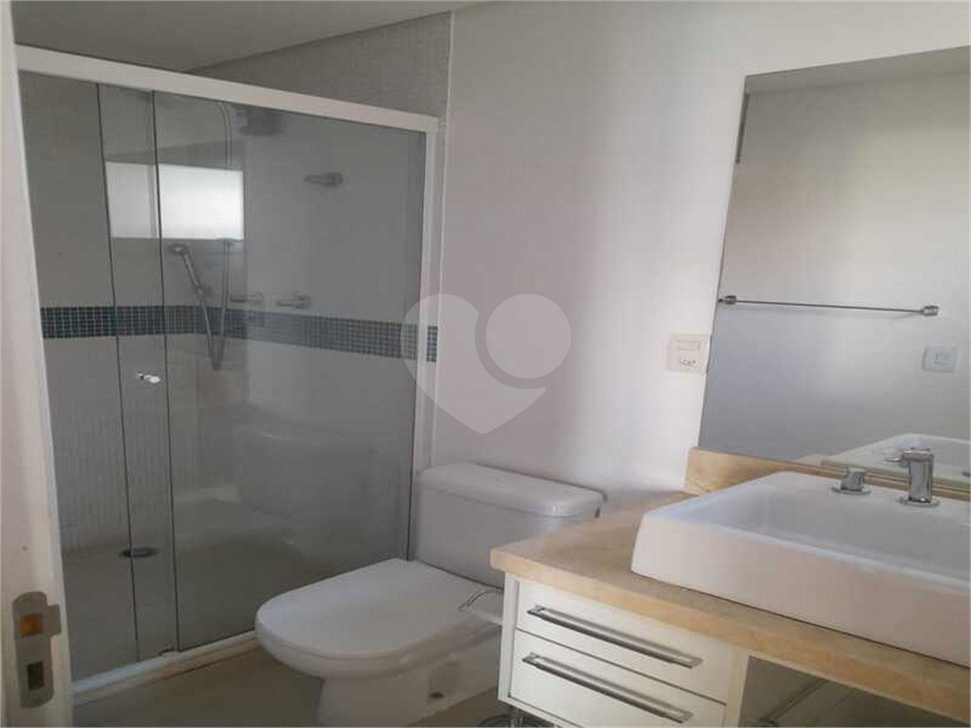 Apartamento à venda com 3 suítes em Campestre, Santo André, SP