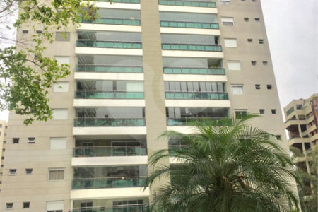 Apartamento à venda com 3 suítes em Vila Andrade, São Paulo, SP