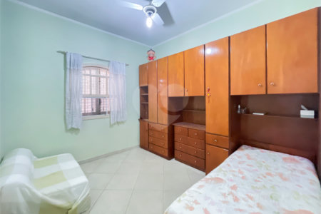 Casa Térrea à venda com 6 quartos, sendo 3 suítes,  em Instituto de Previdência, São Paulo, SP