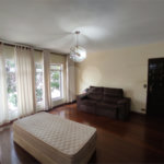 Casa à venda com 4 quartos, sendo 1 suíte, em Vila Galvão, Guarulhos, SP