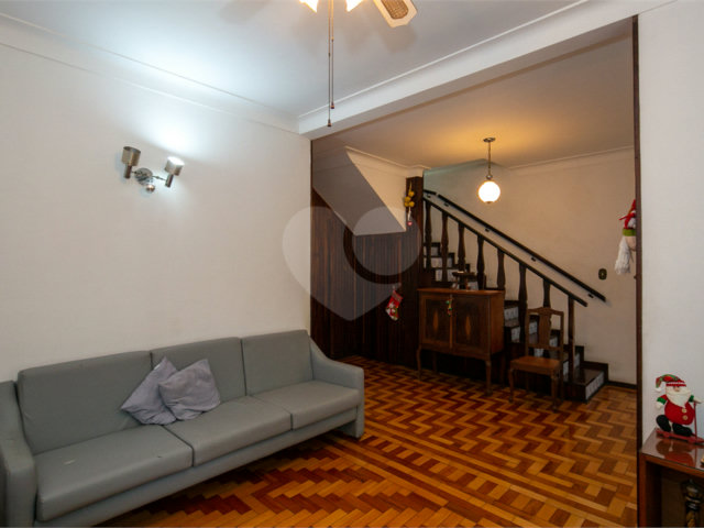 Sobrado à venda com 3 quartos, sendo 1 suíte,  em Chácara Santo Antônio (zona Sul), São Paulo, SP