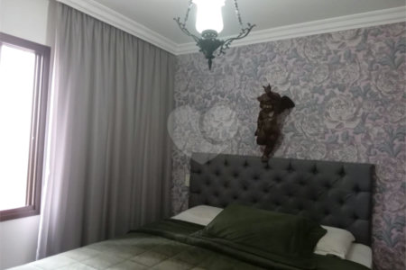 Apartamento à venda com 3 quartos, sendo 2 suítes,  em Campo Belo, São Paulo, SP
