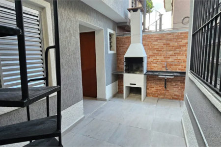 Sobrado à venda com 3 quartos, sendo 2 suítes, em Ferreira, São Paulo, SP