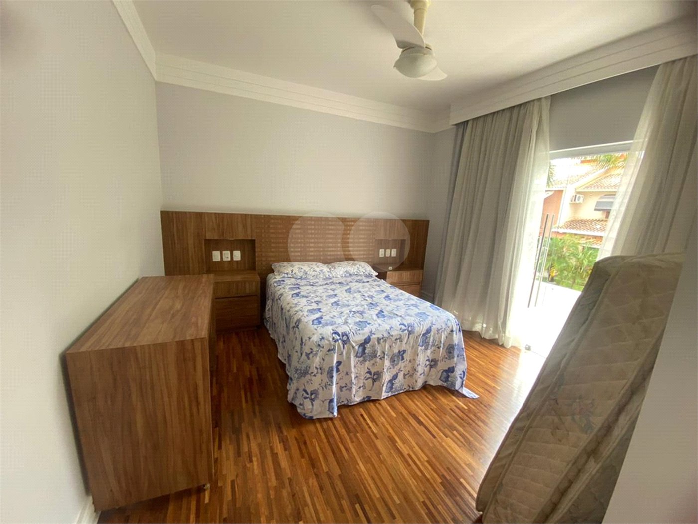 Casa à venda com 3 suítes no condomínio Ibiti do Paço, Sorocaba - SP