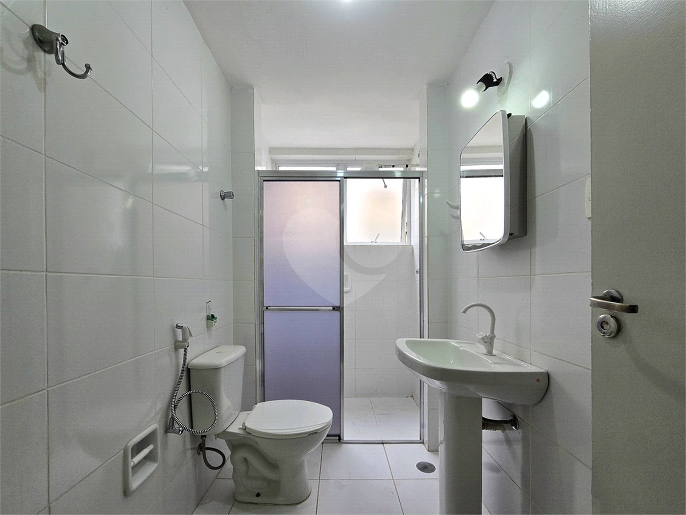 Apartamento para alugar com 3 quartos, sendo 1 suíte,  em Paraíso, São Paulo, SP