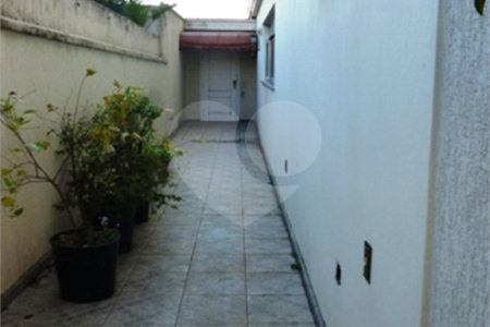 Sobrado à venda com 3 suítes em Jardim São Bento, São Paulo, SP