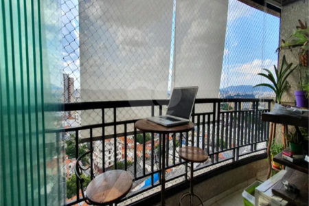 Apartamento à venda com 2 quartos, sendo 1 suíte, em Água Branca, São Paulo, SP