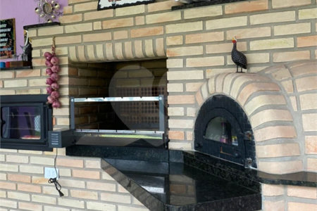 Casa à venda com 7 suítes no condomínio Capela do Barreiro, Itatiba - SP