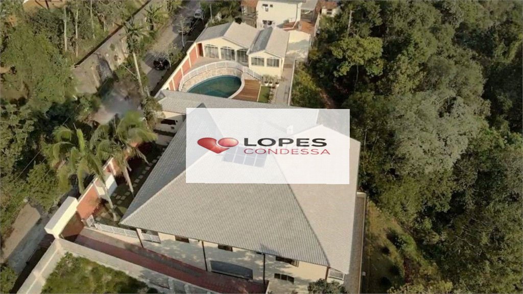 Casa à venda com 3 suítes no condomínio Alpes da Cantareira, Mairiporã - SP