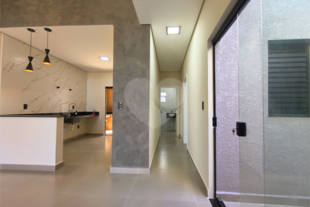Casa à venda com 3 quartos, sendo 1 suíte, no condomínio Horto Florestal Villagio, Sorocaba - SP
