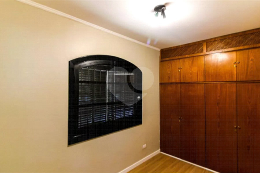 Sobrado à venda com 3 quartos, sendo 1 suíte, em Parada Inglesa, São Paulo, SP