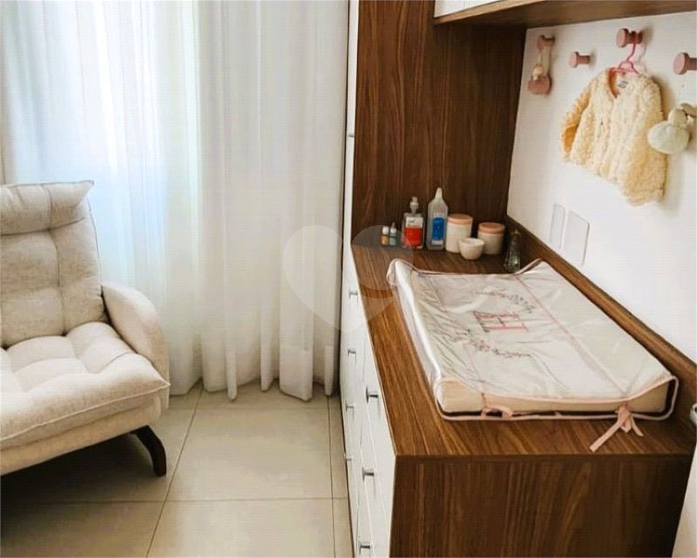 Apartamento à venda com 3 quartos, sendo 1 suíte, em Jardim Piratininga, Sorocaba, SP