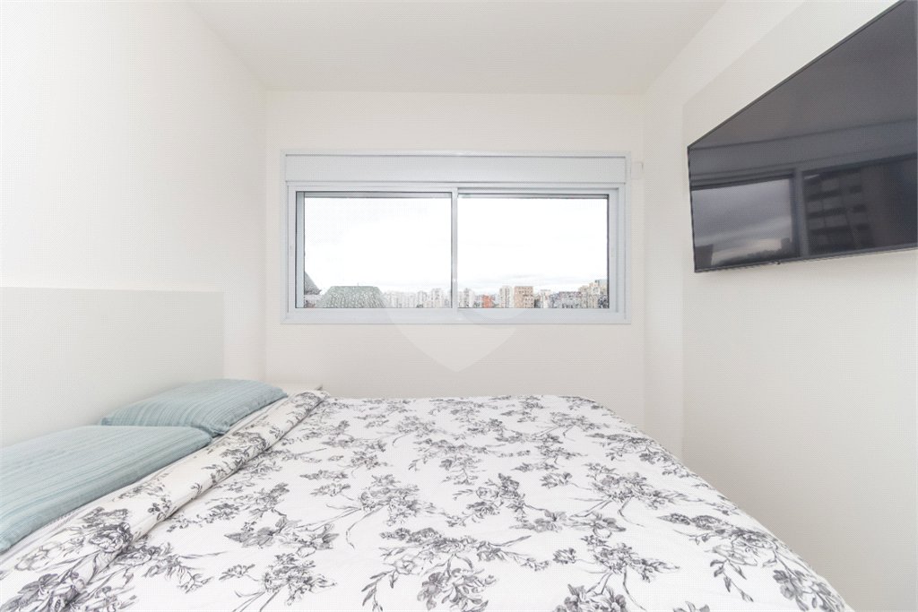 Apartamento à venda com 3 quartos, sendo 1 suíte, em Chácara Santo Antônio, São Paulo, SP