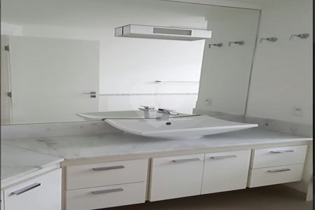 Apartamento à venda com 3 suítes em Jardim Vila Mariana, São Paulo, SP