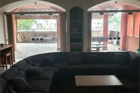 Casa à venda com 6 quartos, sendo 4 suítes, em Vila Sônia, São Paulo, SP