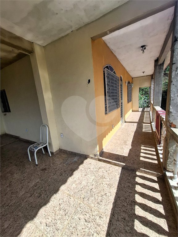 Casa à venda com 5 quartos em Santíssimo, Rio de Janeiro, RJ