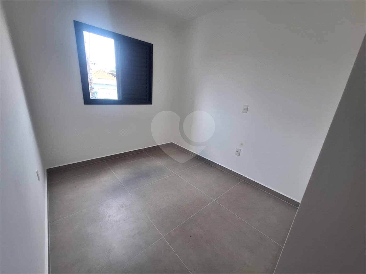 Casa à venda com 2 quartos no condomínio Ângelo Calandrino, São Paulo - SP