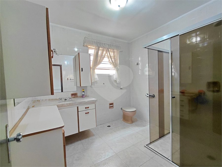 Sobrado à venda com 3 quartos em Vila Romana, São Paulo, SP