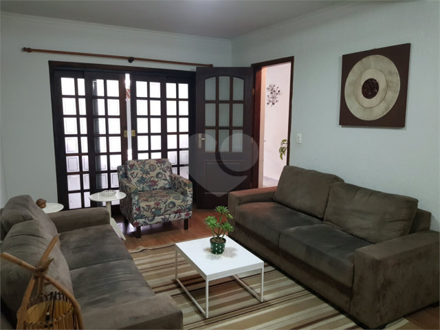 Casa à venda com 3 quartos, sendo 1 suíte,  em Jardim Hípico, São Paulo, SP