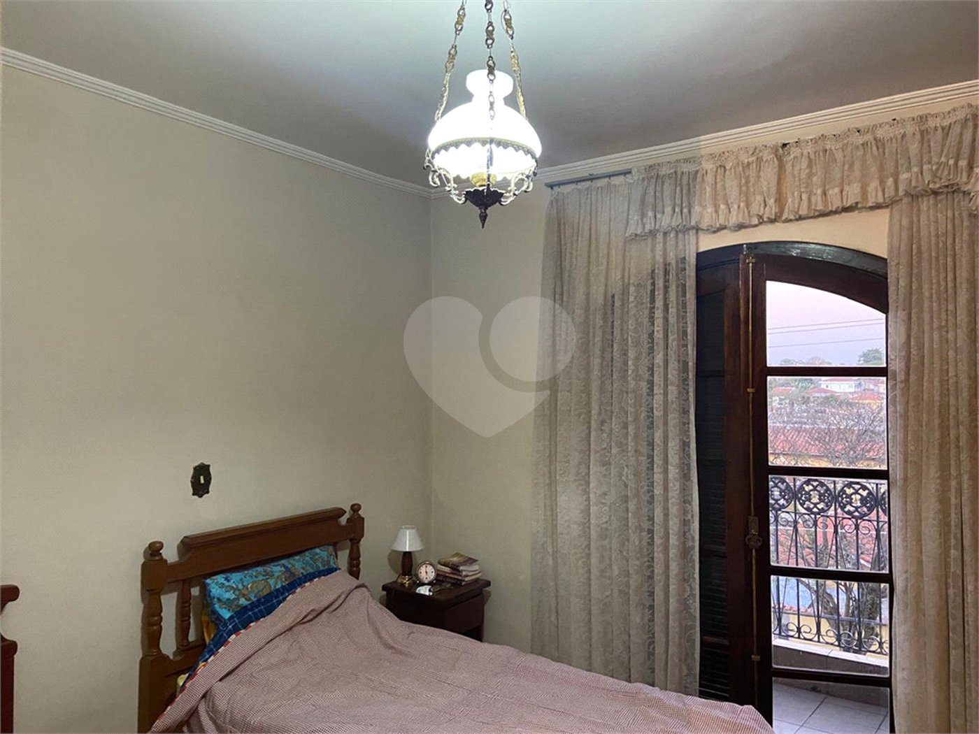 Sobrado à venda com 3 quartos, sendo 1 suíte,  em Horto Florestal, São Paulo, SP