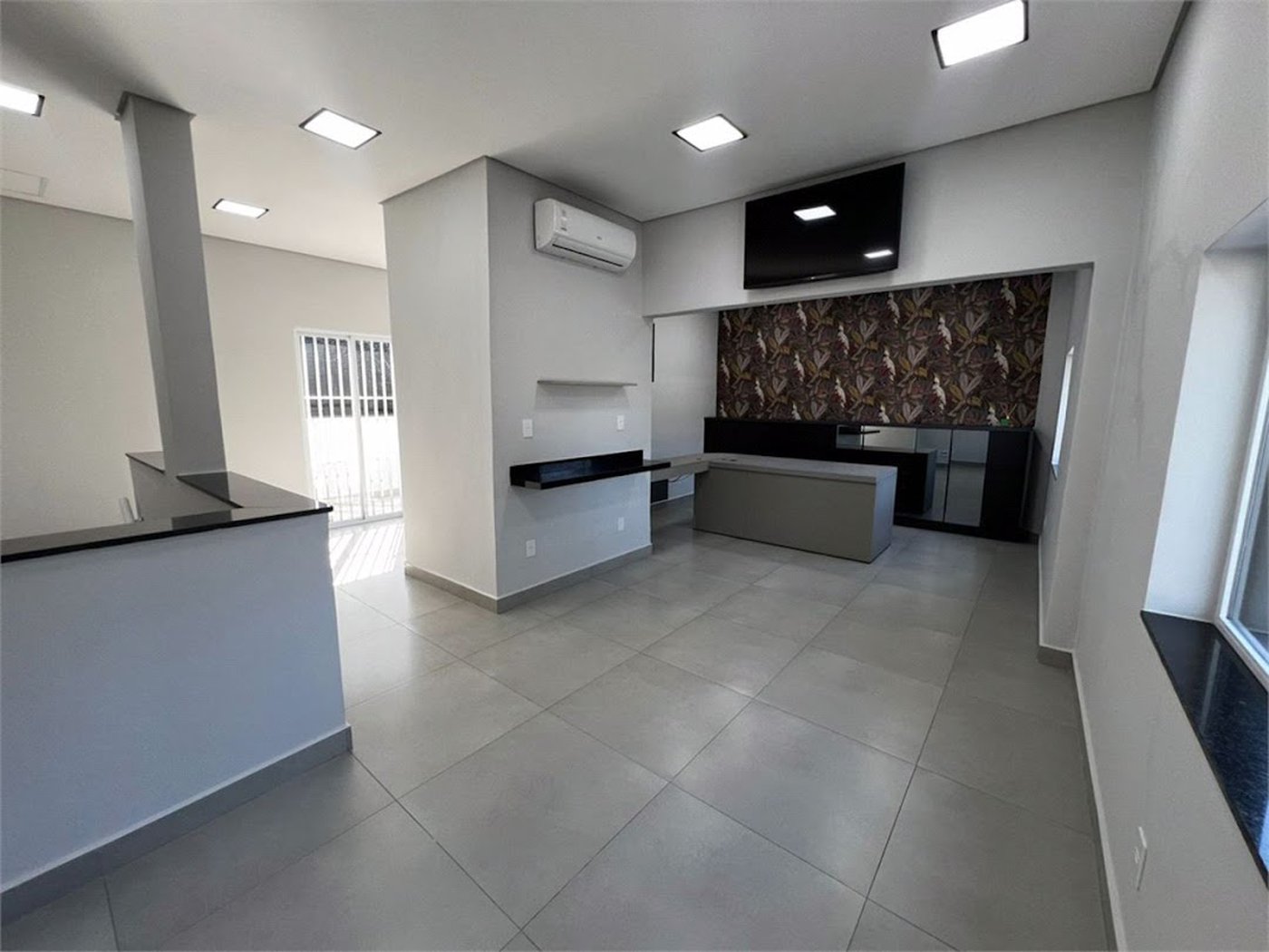 Sala Comercial para locação, Vila Matias, Santos - SA0074.