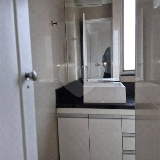 Apartamento à venda com 3 quartos, sendo 1 suíte, em Santana, São Paulo, SP